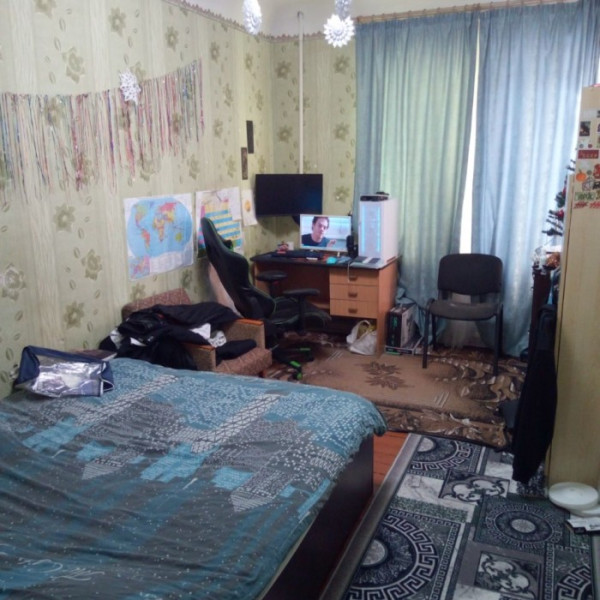 Фото № 7050 Продам 3х комн. квартиру по ул. Ленинградской