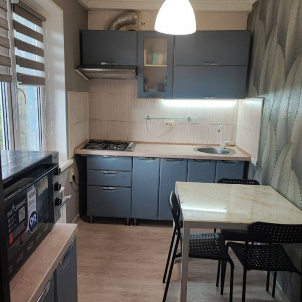 Фото Продам 2к на кв. Комарова