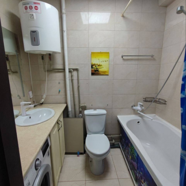 Фото Продам 2к на кв. Комарова