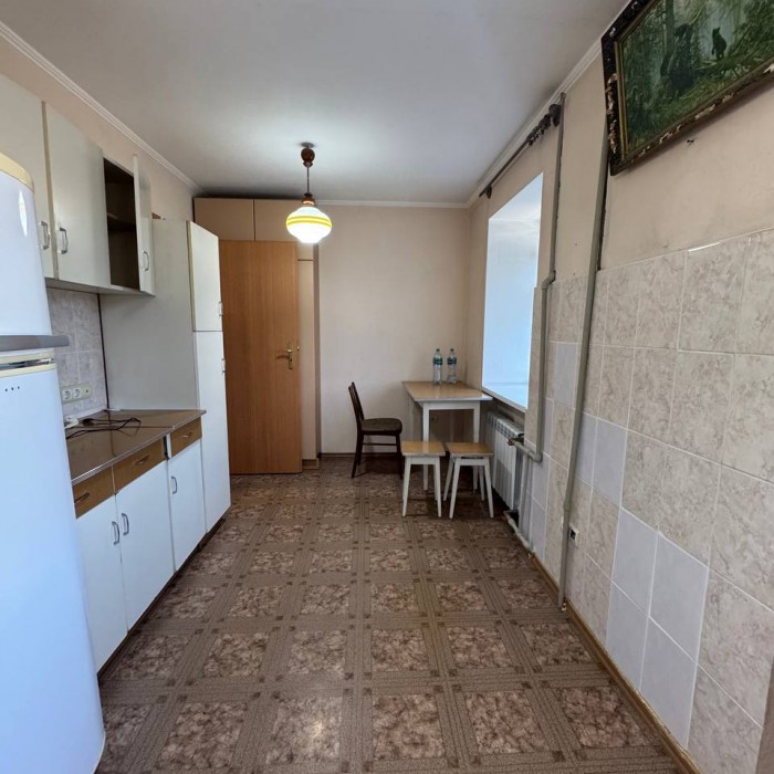 Фото Продам большую 2-х комнатную квартиру улучшенной планировки в самом центре города ул. Коцюбинского, 19а.