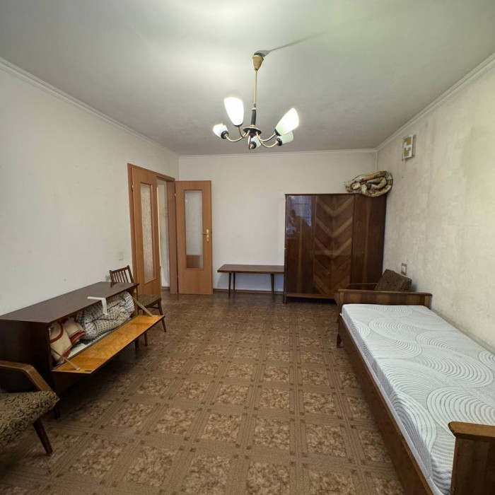 Фото Продам большую 2-х комнатную квартиру улучшенной планировки в самом центре города ул. Коцюбинского, 19а.