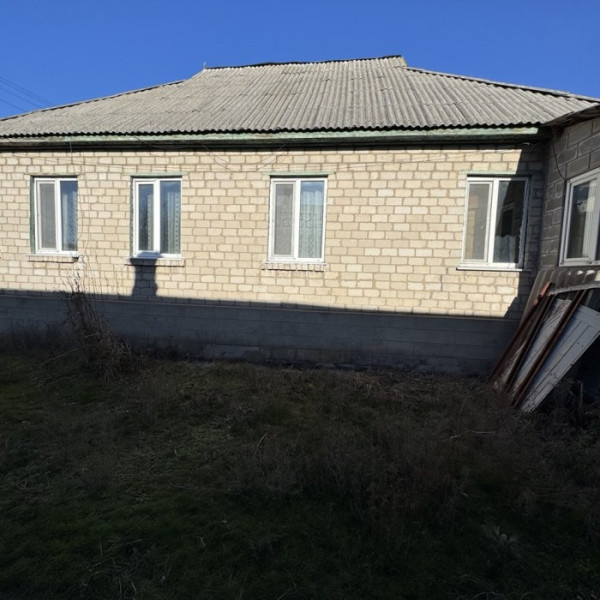 Продаётся дом в с. Валуйское, Станица-Луганская