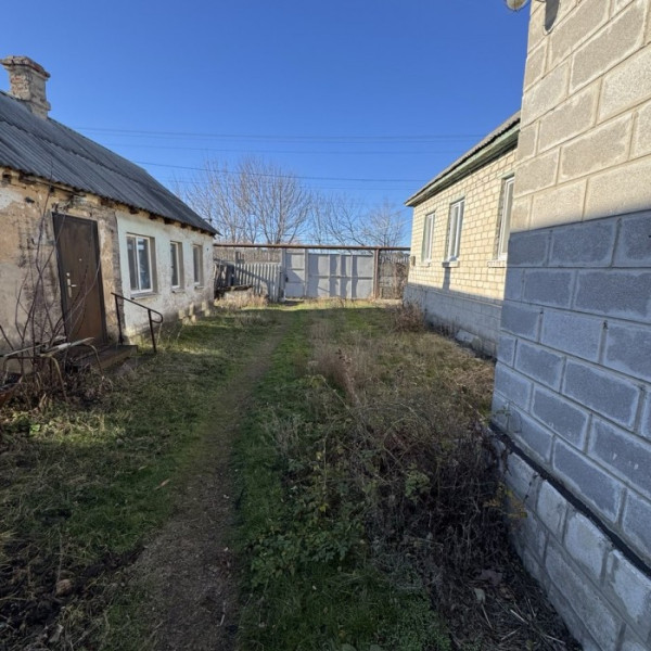 Фото Продаётся дом в с. Валуйское, Станица-Луганская