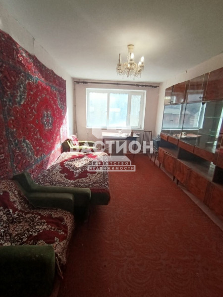 3-х комнатная квартира,квартал 50-летия Октября, 39 ID:1918038
