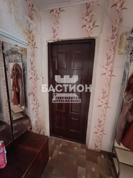 Фото 3-х комнатная квартира,квартал 50-летия Октября, 39 ID:1918038