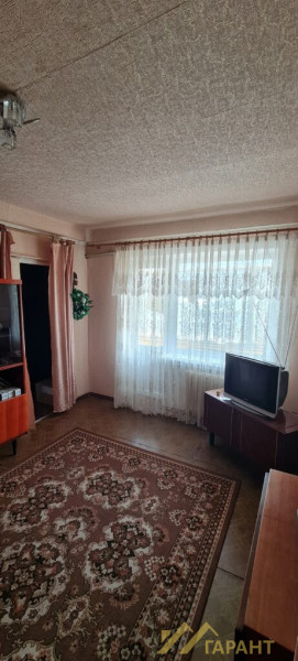 2-к квартира по ул. Липовенко Алчевск#1400