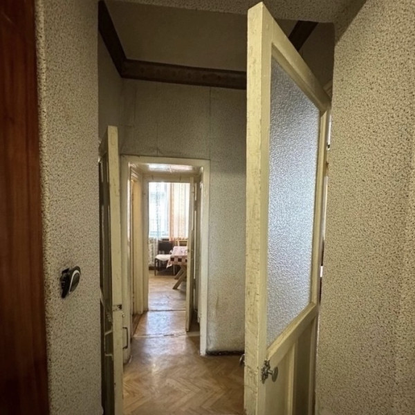Фото Продам 3к квартиру в центре, ул. Шевченко,3/5эт