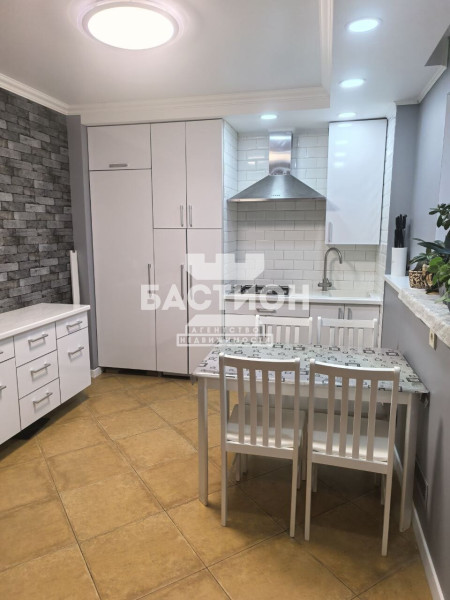 Дом, улица Менделеева, ID: 2045176