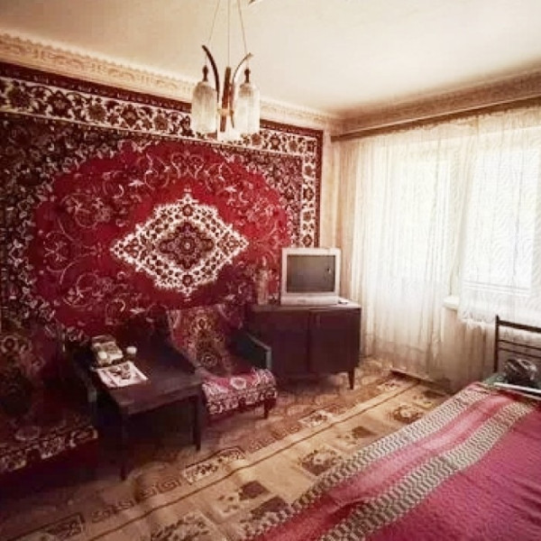 7435 Продам 1 комн. квартиру в р-не маг. "Автодоктор"