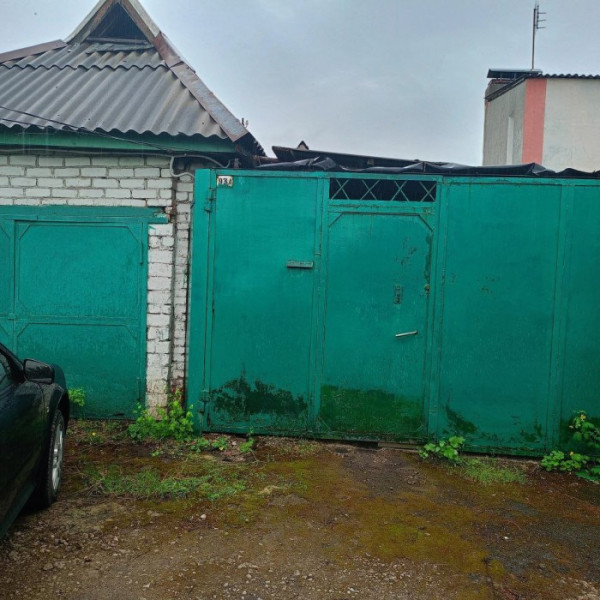 Продам дом г Луганск(ниже кв Молодежный) ул.2-й Пятилетки.