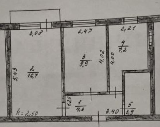 Фото Квартира в Кировске (квартал 50 лет СССР, 7)