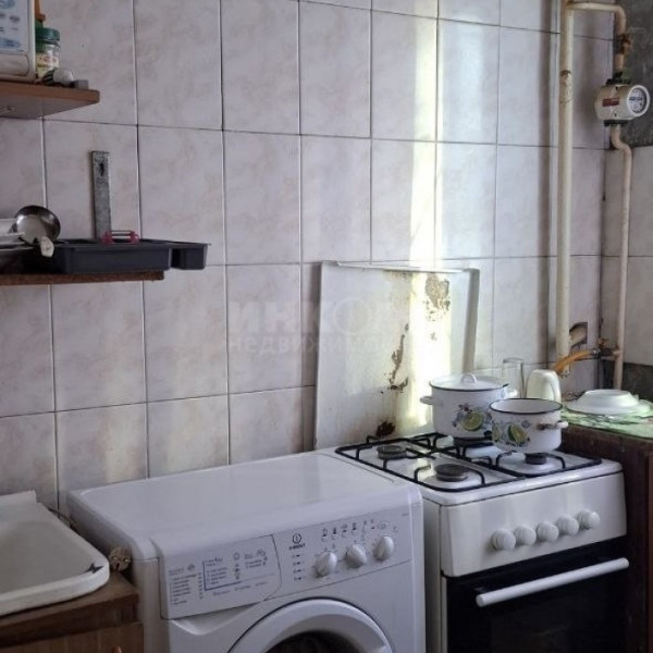 Фото Продам 1комн квартиру с АО в г Луганск кв Шевченко