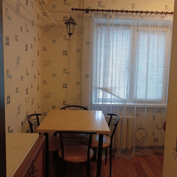 Фото № 6303 Продам 1 комн. квартиру в р-не СШ № 6