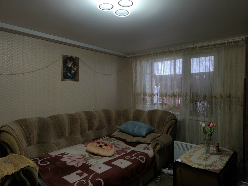 2-х комнатная квартира в г. Лутугино ул. Дружбы 33.