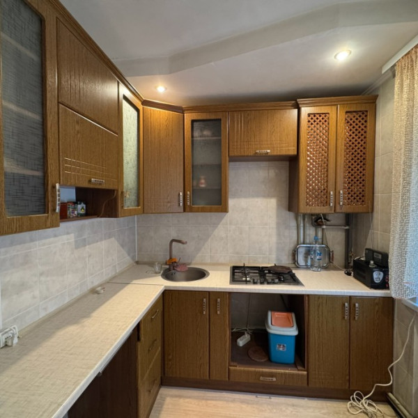 Фото Продам 2-х комн квартиру с АО в городе Луганск, Площадь Обороны