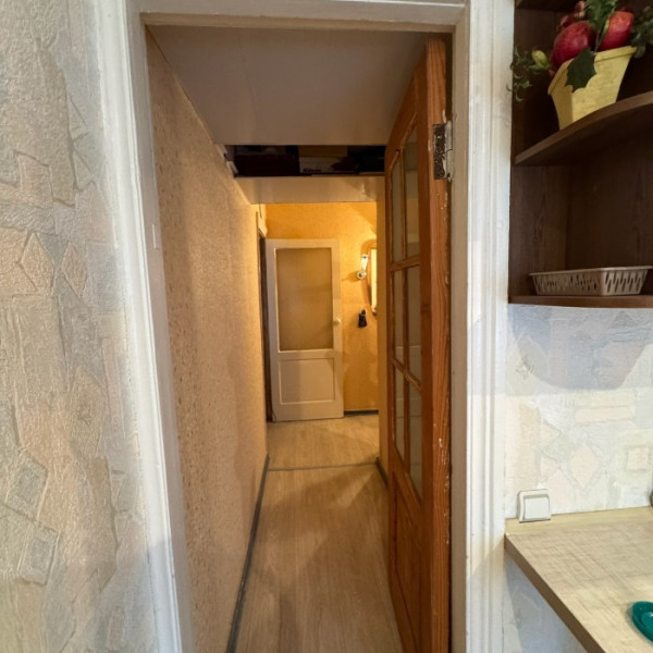 Фото Продам 2-х комн квартиру с АО в городе Луганск, Площадь Обороны