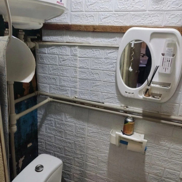 Фото Продам 1комн полугостинку в г Луганск кв Молодежный