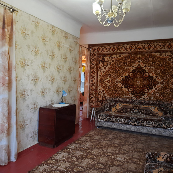 Фото №566 Продаётся 3 комн. кв-ра, ул. Горького, р-н ресторана “Янтарь”