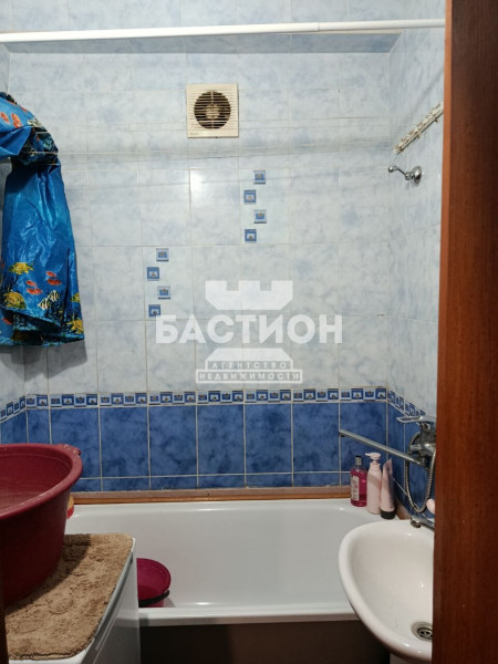 Фото 3-х комнатная квартира, квартал Ирины Левченко, 11 ID:2066980