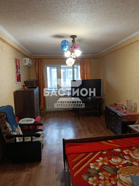 Фото 3-х комнатная квартира, квартал Ирины Левченко, 11 ID:2066980
