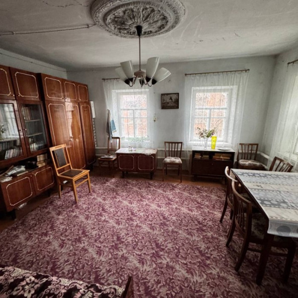 Фото Продам дом в центре Станицы Луганской, площадь 73,7 кв.м.