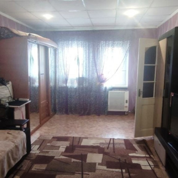 Фото № 5970 Продам 2х комн. квартиру на Васильевке