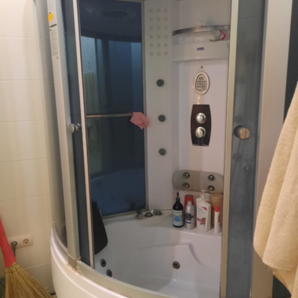 Фото Продам 3к на кВ. Волкова 4/9