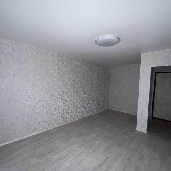 Фото Продам 1к квартиру на кв.Дзержинского 6/9эт ремонт