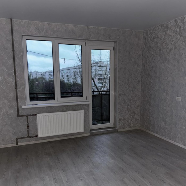 Фото Продам 1к квартиру на кв.Дзержинского 6/9эт ремонт