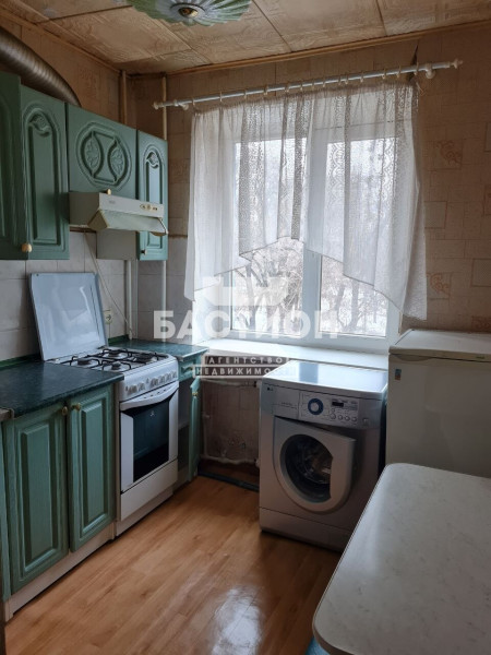 Фото 1-комнатная квартира, квартал 50-летия Октября, 8 ID:2150782