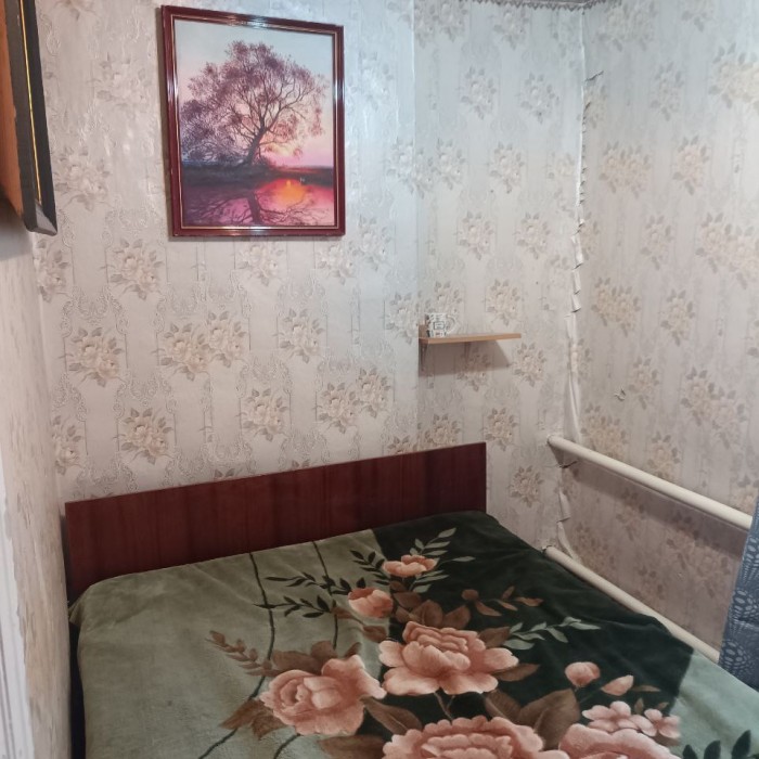 Фото Продам дом и флигель, Артемовский район, недалеко 11 поликлиника
