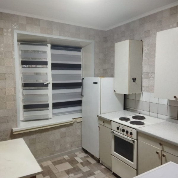 Продам 1к квартиру в Центре г Луганск ул Коцюбинского