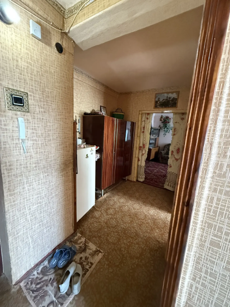 Фото Продаётся 3-комнатная квартира в городе Стаханов, ул. А. Стаханова, д. 1.