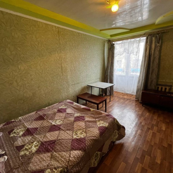 Продам 2- к. квартиру, г. Луганск, 31 квартал (р- н Владимирского собора)