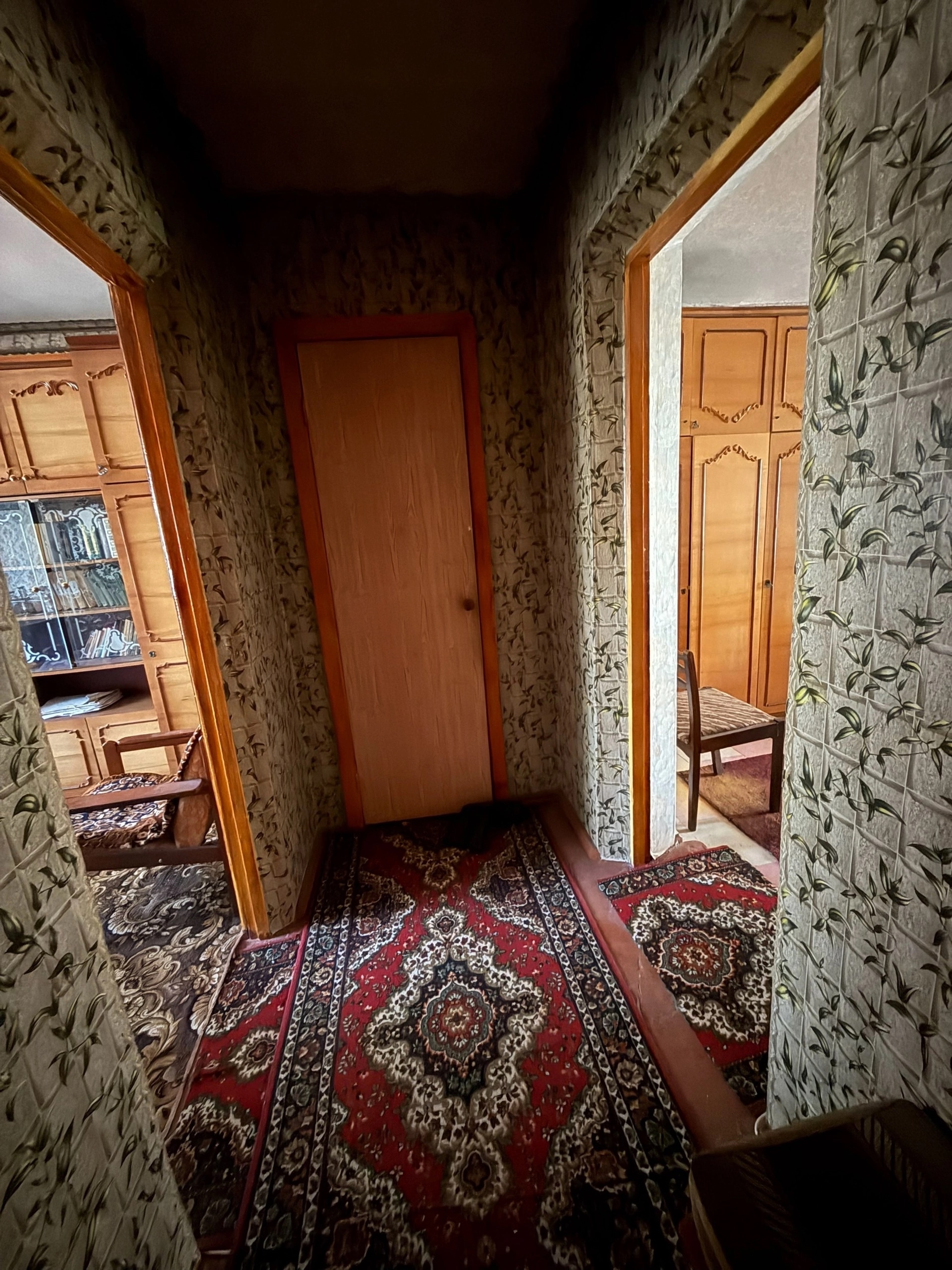 Фото Квартира в Кировске (кв. 50 лет СССР, 10)