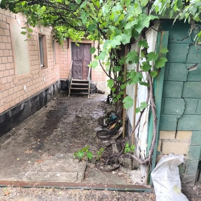 Фото Продам дом в городе Луганск район улицы Барбюса