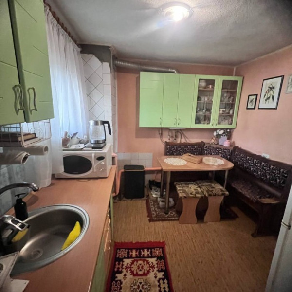 Фото Продам дом и флигель на две семьи в нижнем Камброде, район угол Артема