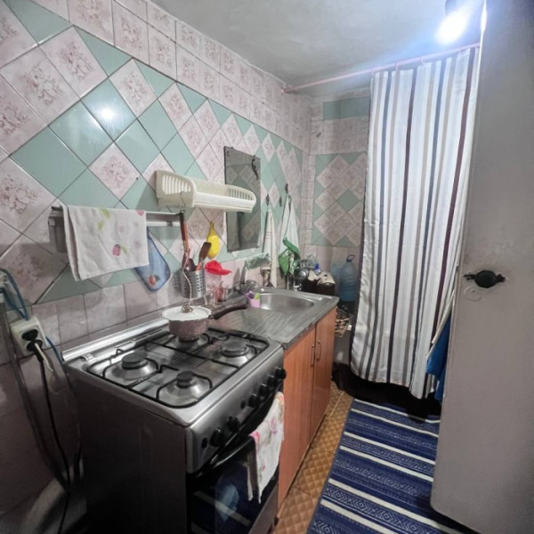 Фото Продам дом и флигель на две семьи в нижнем Камброде, район угол Артема