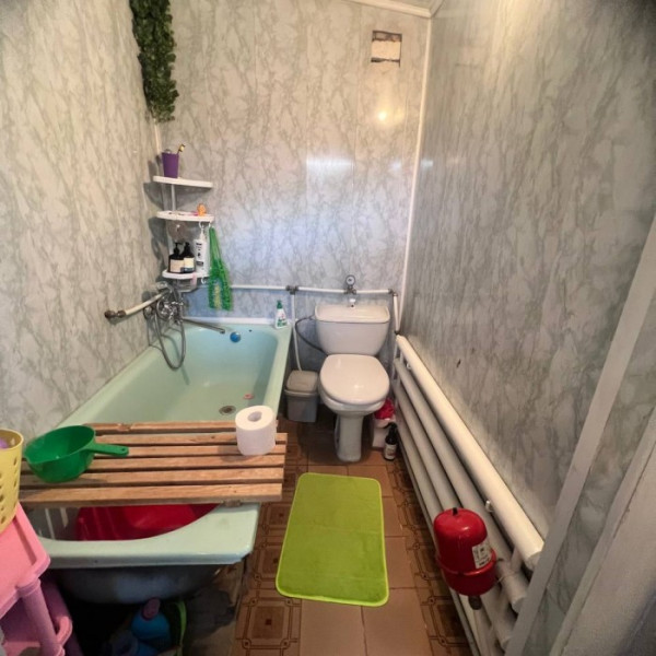 Фото Продам дом и флигель на две семьи в нижнем Камброде, район угол Артема