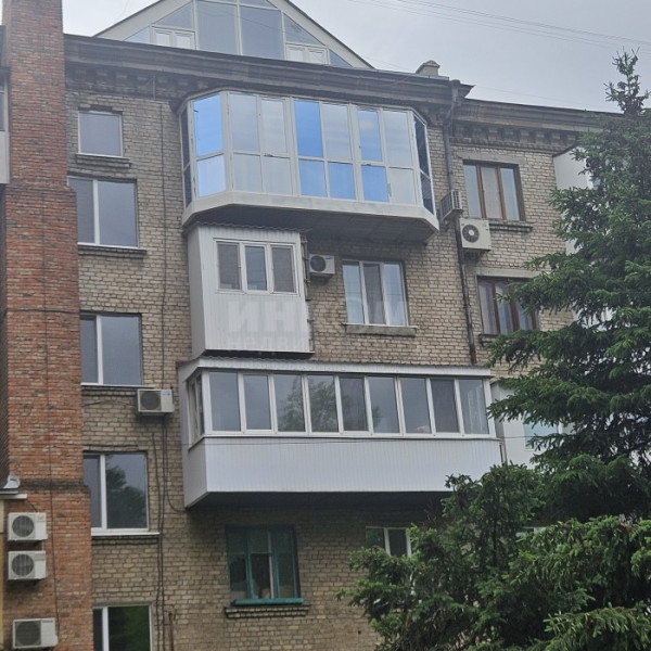 Фото Продам 4к 326м2 Площадь ВОВ