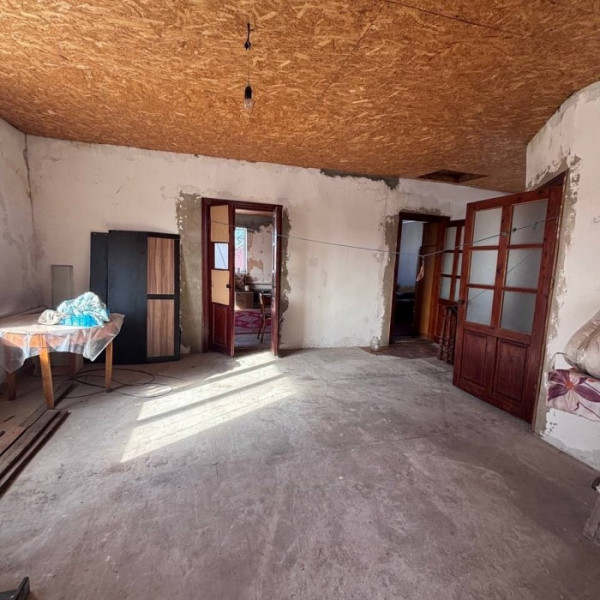 Фото Продам 2-х этажный дом в г Луганск пос Макарово