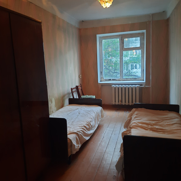 Фото №1162 Продаётся 2 кон. кв-ра, ул. Попова, р-н Храма.