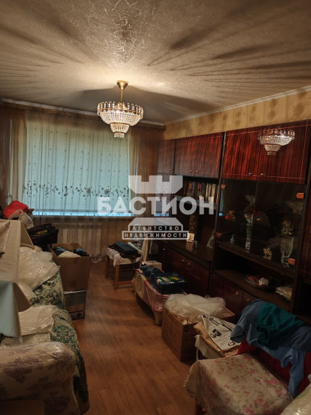 3-х комнатная квартира,поселок городского типа Юбилейное ,ул. Садовая, 2 ID:1917958