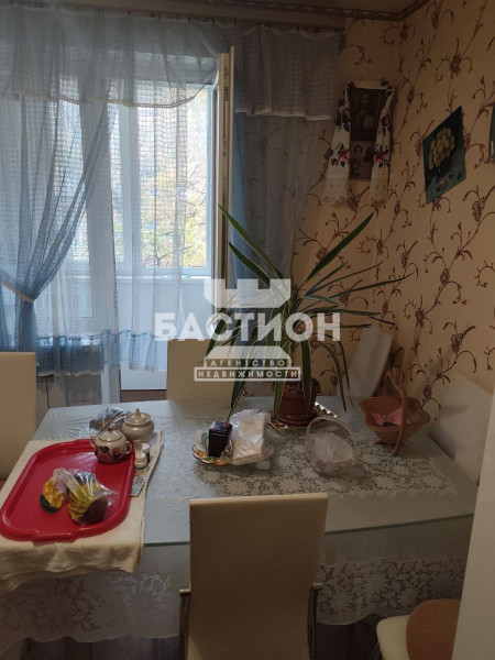 Фото 3-х комнатная квартира,поселок городского типа Юбилейное ,ул. Садовая, 2 ID:1917958