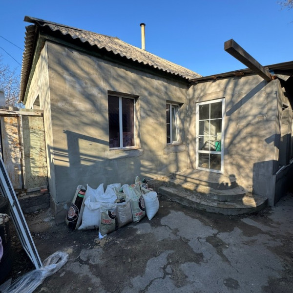 Фото Продам дом в городе Луганск район 33 школы