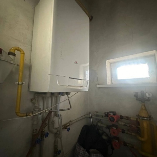 Фото Продам помещение 440 м2 в центре г.Луганск ул. Шелкового