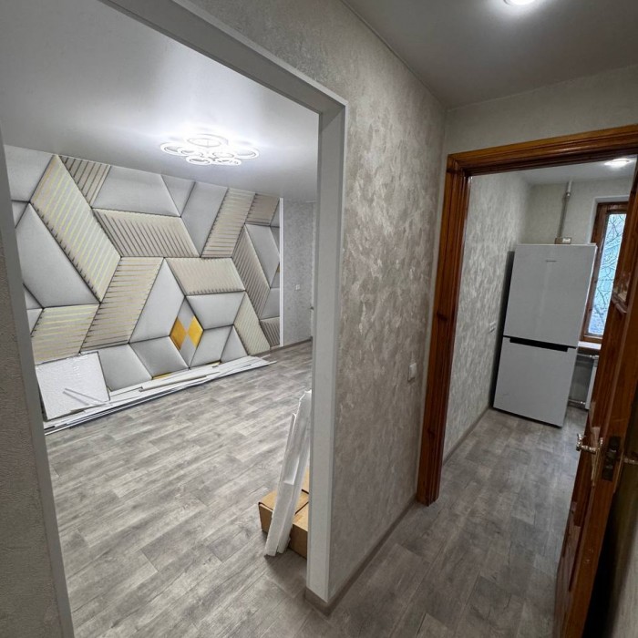 Продам в самом ЦЕНТРЕ 2-х комнатную квартиру ул. Коцюбинского, д. 6. в доме ресторан ДИНАСТИЯ.