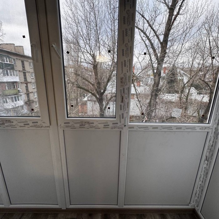 Фото Продам в самом ЦЕНТРЕ 2-х комнатную квартиру ул. Коцюбинского, д. 6. в доме ресторан ДИНАСТИЯ.