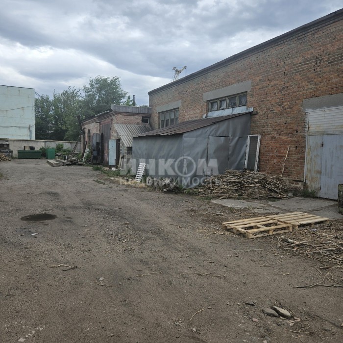 Фото СРОЧНО! Продам базу по Ул. Лутугинской 955м2