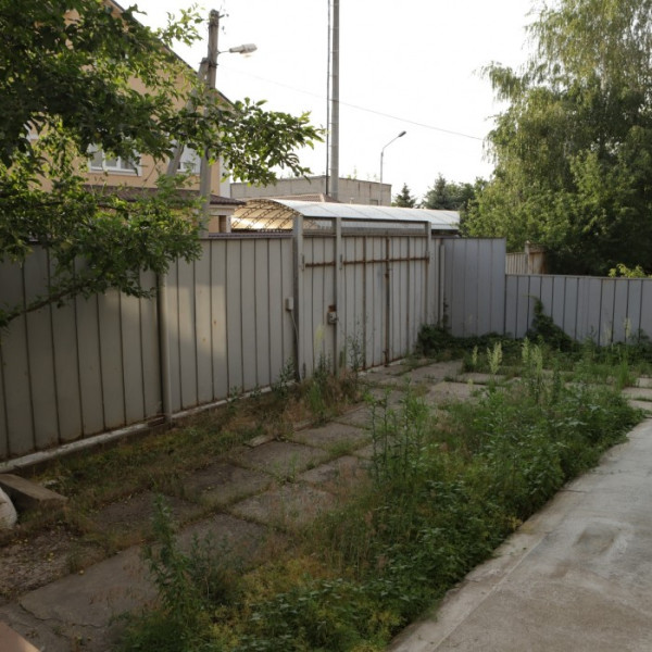 Фото Продам дом 600 м2 в городе Луганск улица Буденного